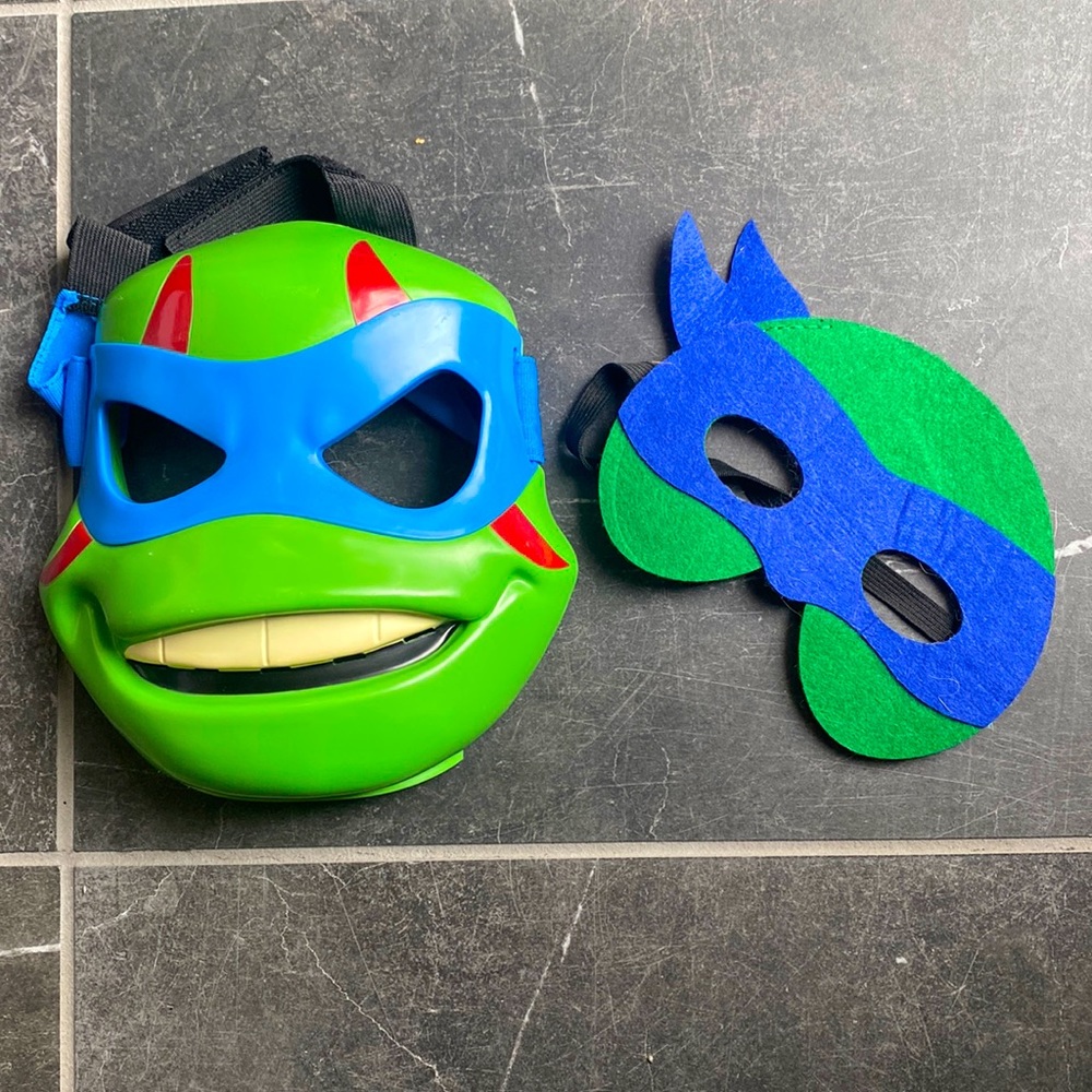 2 Teenage Mutant Ninja Turtles Leonardo masks